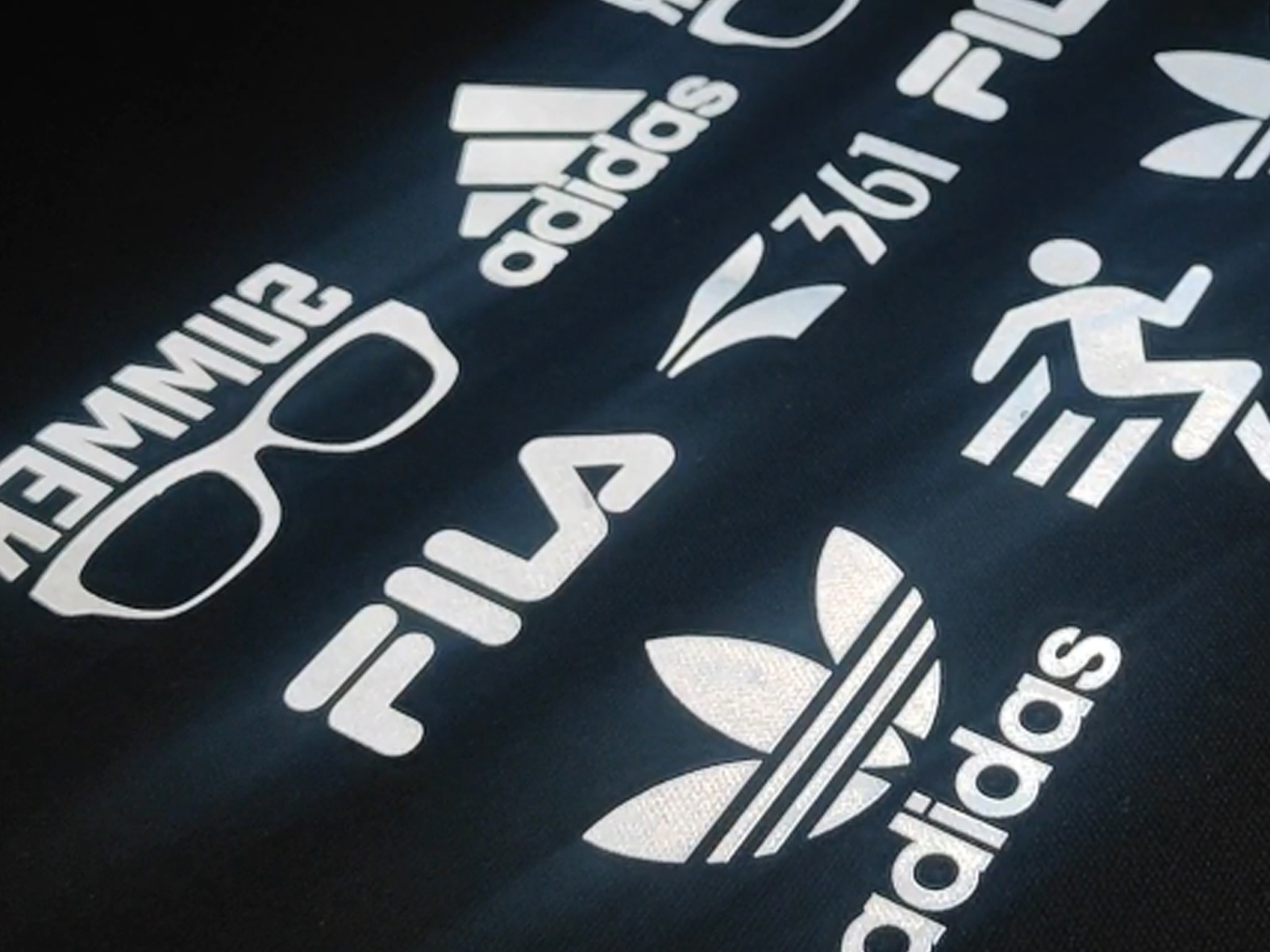 RF901 Reflective rolls for logos and numbers